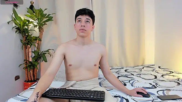 mrhot night online show from 04-05-26, 02:31