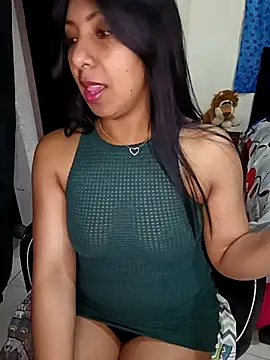 Snapshot of pocahontas_nex chatting on 12-04-25, 01:15 pocahontas nex online show from 12-04-25, 01:15