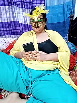 Snapshot of Tanisha-Chy chatting on 02-04-26, 06:03 Tanisha-Chy online show from 02-04-26, 06:03