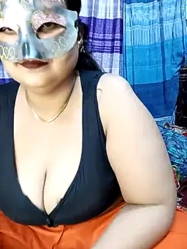 Snapshot of Tanisha-Chy chatting on 02-09-26, 05:39 Tanisha-Chy online show from 02-09-26, 05:39