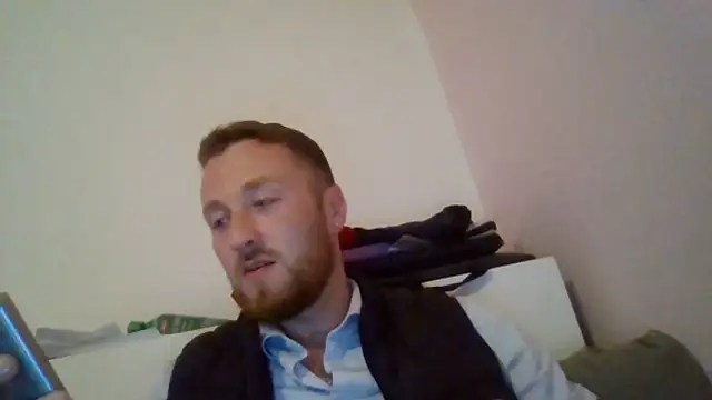 Snapshot of Keviios chatting on 05-07-26, 04:56 Keviios online show from 05-07-26, 04:56