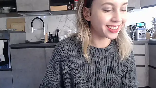 Snapshot of L_Sofia chatting on 02-11-26, 09:36 L Sofia online show from 02-11-26, 09:36