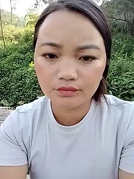 lusy-000 online show from 09-17-25, 08:05