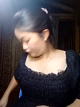 lusy-000 online show from 10-04-25, 03:26