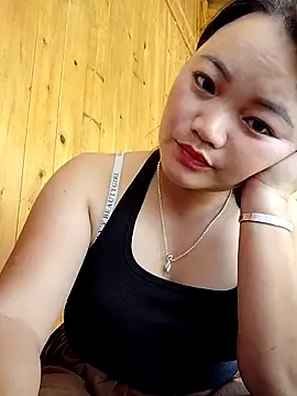 lusy-000 online show from 10-13-25, 06:24