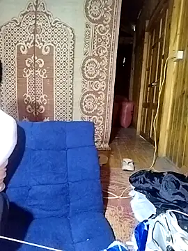 lusy-000 online show from 12-05-25, 01:47