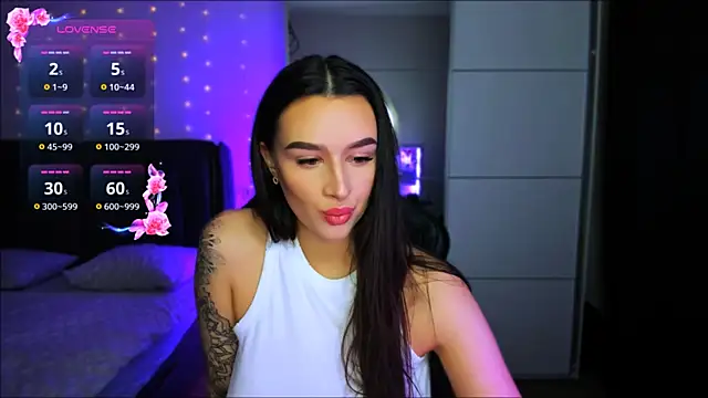 Snapshot of Veronica_Larsson chatting on 12-03-25, 09:02 Veronica Larsson online show from 12-03-25, 09:02