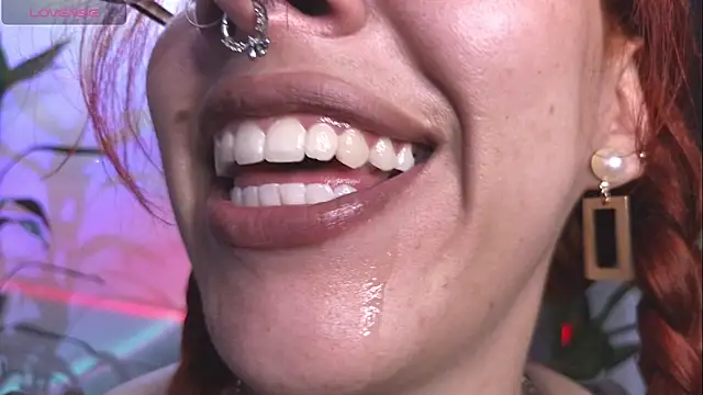 bri von dhara   online show from 11-16-25, 10:26