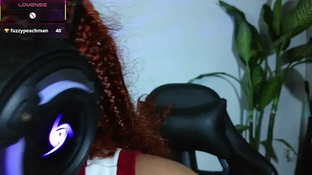 bri von dhara   online show from 04-05-26, 01:03