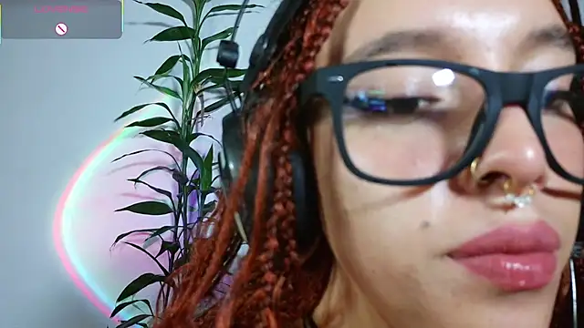 bri von dhara   online show from 04-07-26, 02:17