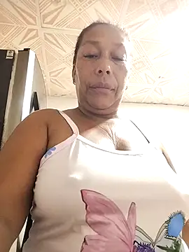 Naomi-Mature online show from 10-08-25, 08:45