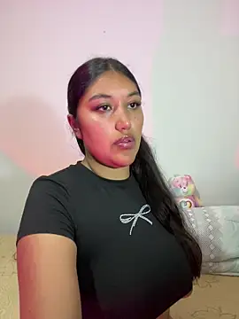 Snapshot of SharaRous chatting on 07-27-26, 11:56 SharaRous online show from 07-27-26, 11:56