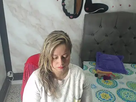 Brenda bigtitis online show from 11-08-25, 05:01