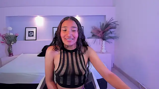 BellaSky4 online show from 10-03-25, 12:02