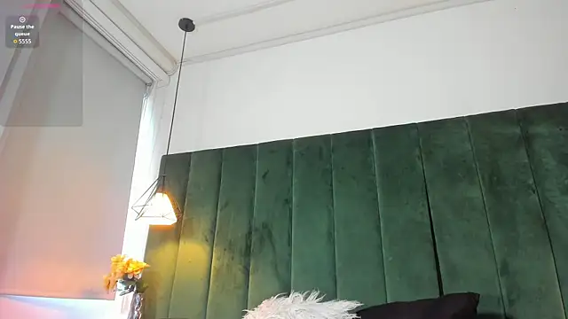 kittyy milk 001 online show from 10-30-25, 08:20