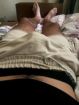 Snapshot of SolomonHej4 chatting on 11-01-25, 09:44 SolomonHej4 online show from 11-01-25, 09:44