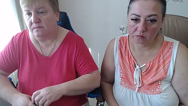 Bertie Adeline online show from 09-26-25, 07:01