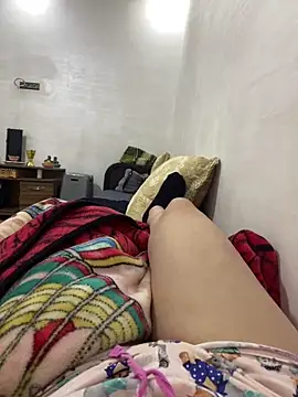 Snapshot of DIAMOUNDA chatting on 05-14-26, 03:46 DIAMOUNDA online show from 05-14-26, 03:46