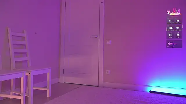 Miablueye online show from 04-18-26, 03:49