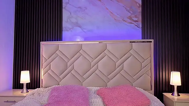 MiaaFarrel online show from 02-21-26, 05:47