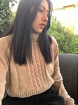 KloePink  online show from 10-30-25, 11:00