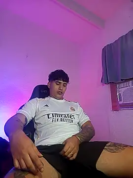 Saturn boy online show from 11-04-25, 05:17