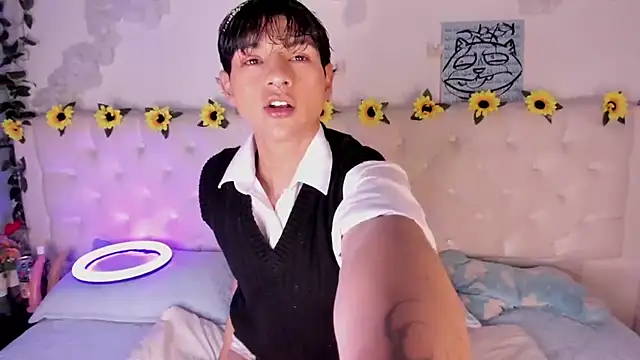 AleAurarashi online show from 02-03-26, 03:37