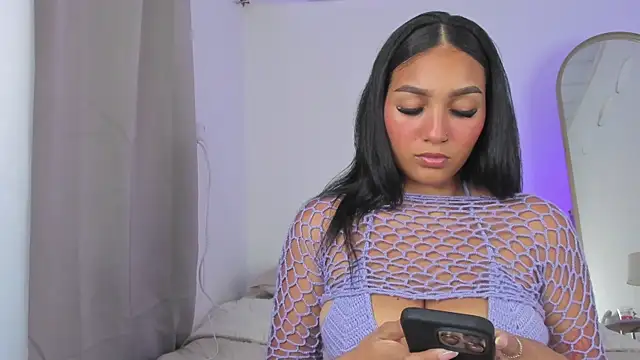 elzafuentes1 online show from 11-04-25, 08:19