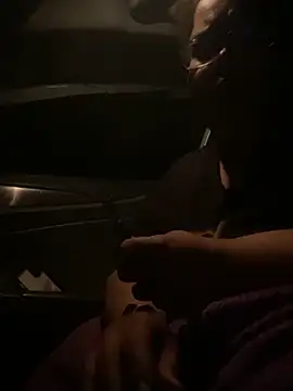 Snapshot of wishuhope4 chatting on 10-22-25, 04:46 wishuhope4 online show from 10-22-25, 04:46