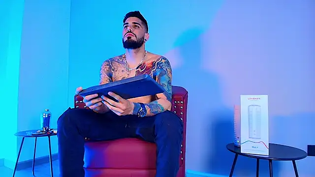 amodeus bael  online show from 09-10-25, 03:39