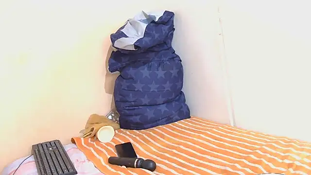 Snapshot of EbonyPhatBooty chatting on 10-24-25, 06:10 EbonyPhatBooty online show from 10-24-25, 06:10