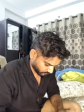 avi007p online show from 06-06-26, 05:39