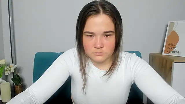 IsabellCharm online show from 10-20-25, 03:34
