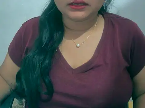 Saniya K online show from 12-15-25, 12:20