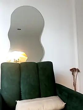 Snapshot of a_Malgosia_mako chatting on 10-22-25, 04:07 a Malgosia mako online show from 10-22-25, 04:07