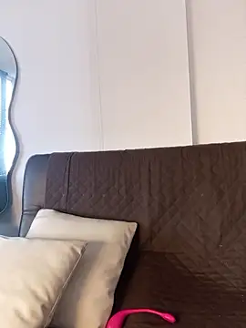 Snapshot of a_Malgosia_mako chatting on 11-26-25, 07:04 a Malgosia mako online show from 11-26-25, 07:04