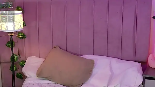 VioletBlacke  online show from 11-11-25, 02:50