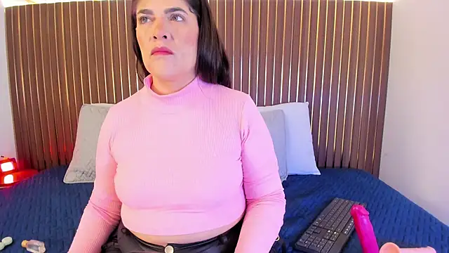 Roxie-NS online show from 09-18-25, 11:56