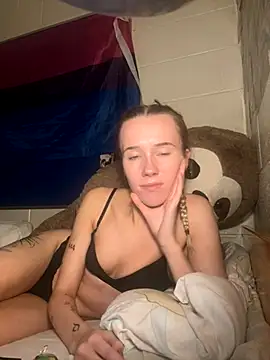 DollBabyy online show from 10-16-25, 10:11