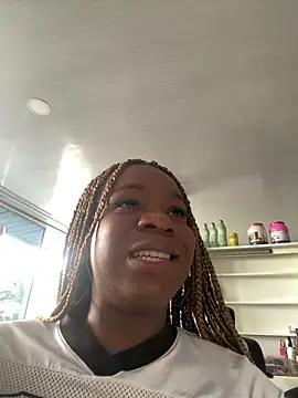 Snapshot of LicyEvans1 chatting on 02-27-26, 09:37 LicyEvans1 online show from 02-27-26, 09:37