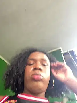 Snapshot of LicyEvans1 chatting on 03-31-26, 09:04 LicyEvans1 online show from 03-31-26, 09:04