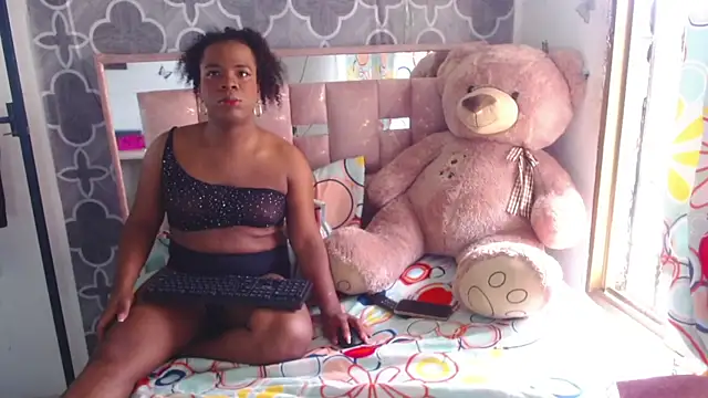 Snapshot of LicyEvans1 chatting on 04-10-26, 07:29 LicyEvans1 online show from 04-10-26, 07:29