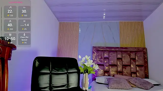 Snapshot of Isabella_Haddad chatting on 03-19-26, 04:27 Isabella Haddad online show from 03-19-26, 04:27