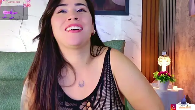 sarawolff online show from 05-12-26, 05:59
