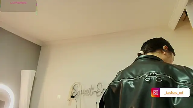 sofi sweet 7 online show from 02-26-26, 07:02