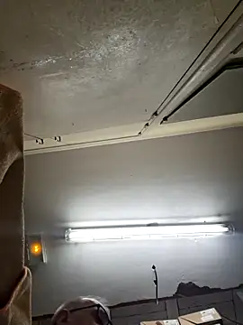 Snapshot of Valen_tinx19cm chatting on 02-28-26, 11:22 Valen tinx19cm online show from 02-28-26, 11:22