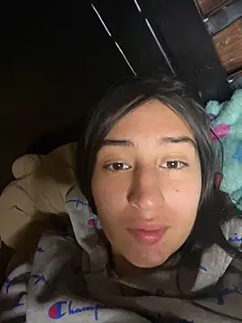 Snapshot of RAKEL37 chatting on 03-26-26, 03:01 RAKEL37 online show from 03-26-26, 03:01