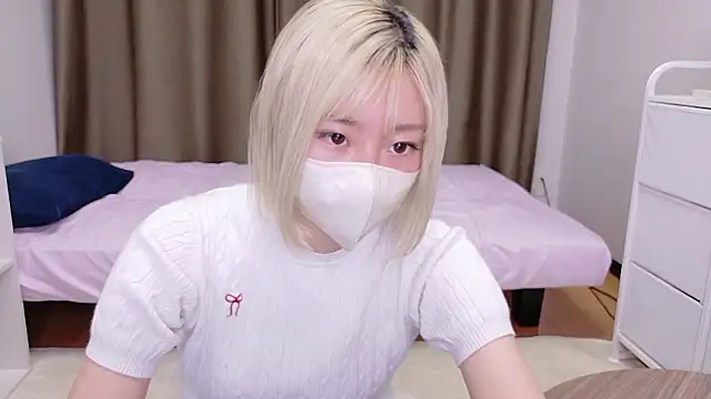 Nana  ch online show from 06-24-26, 12:15