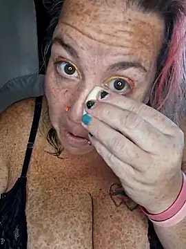 Courdles online show from 09-15-25, 04:40