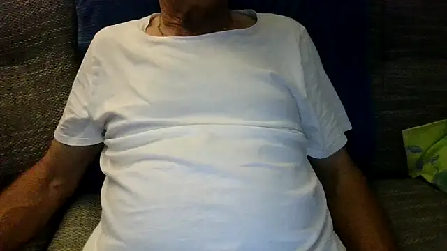 velikifant7 online show from 11-26-25, 07:15